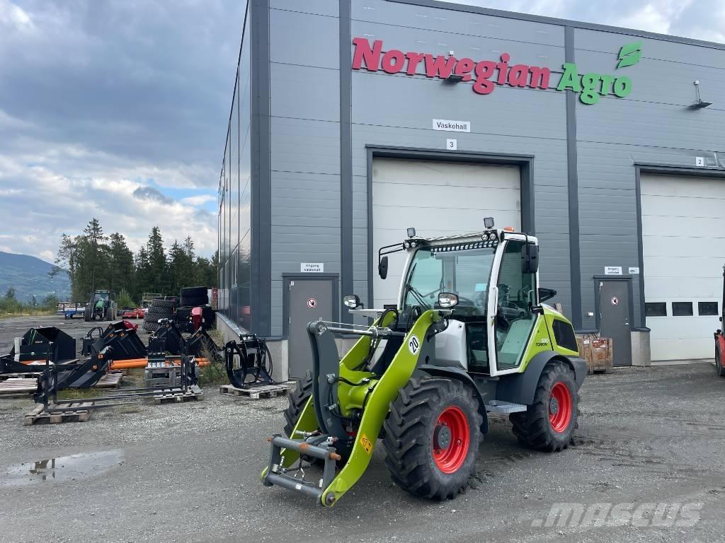 CLAAS Torion 530 Pale multiuso
