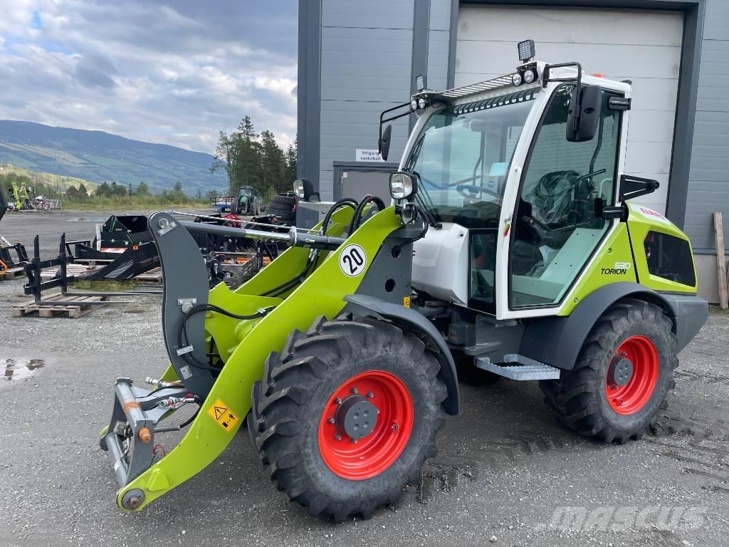 CLAAS Torion 530 Pale multiuso
