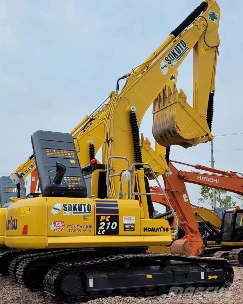 Komatsu 210LC-8 Escavatori cingolati