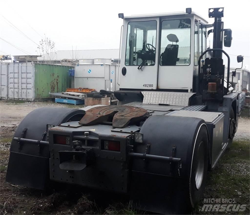  R332-4x4 Trattori portuali