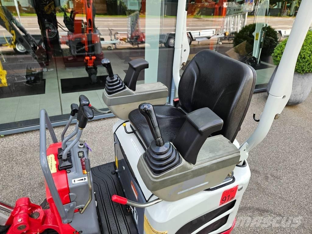 Takeuchi TB 210 Miniescavatori