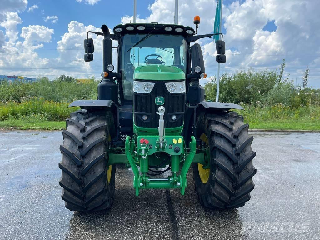 John Deere 6230 R Trattori