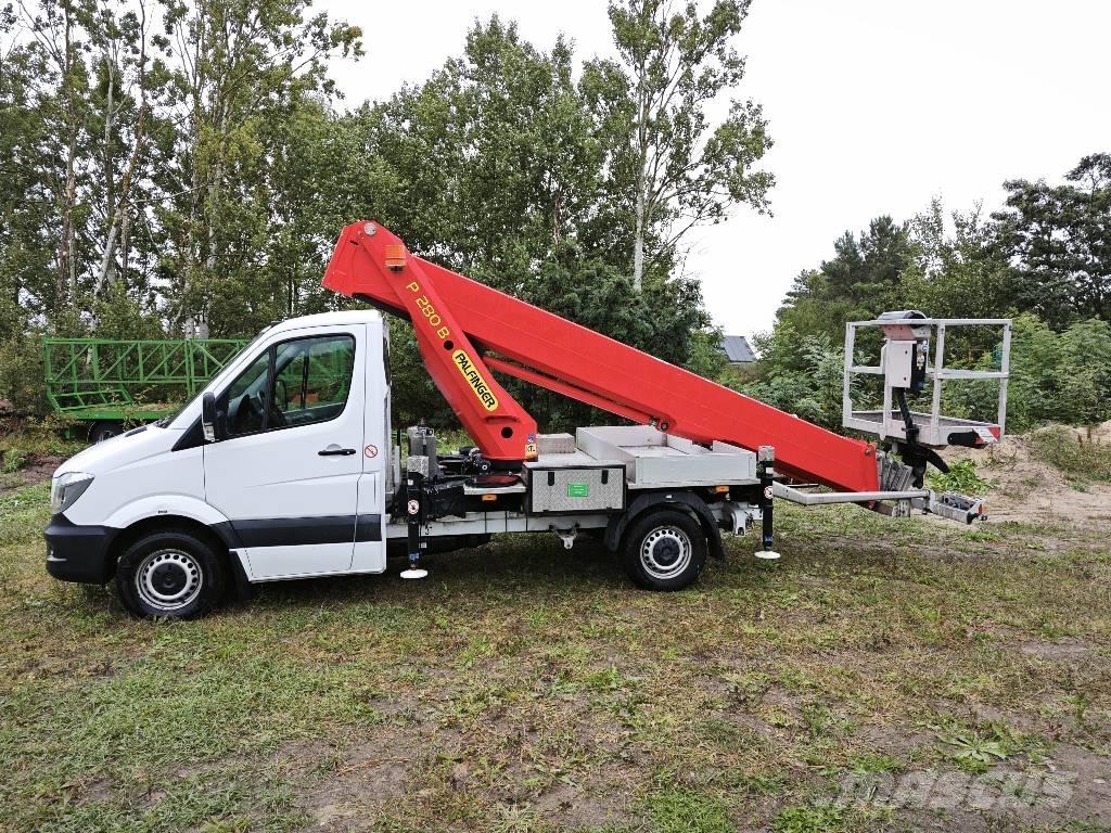 Palfinger P 280 B Piattaforme autocarrate