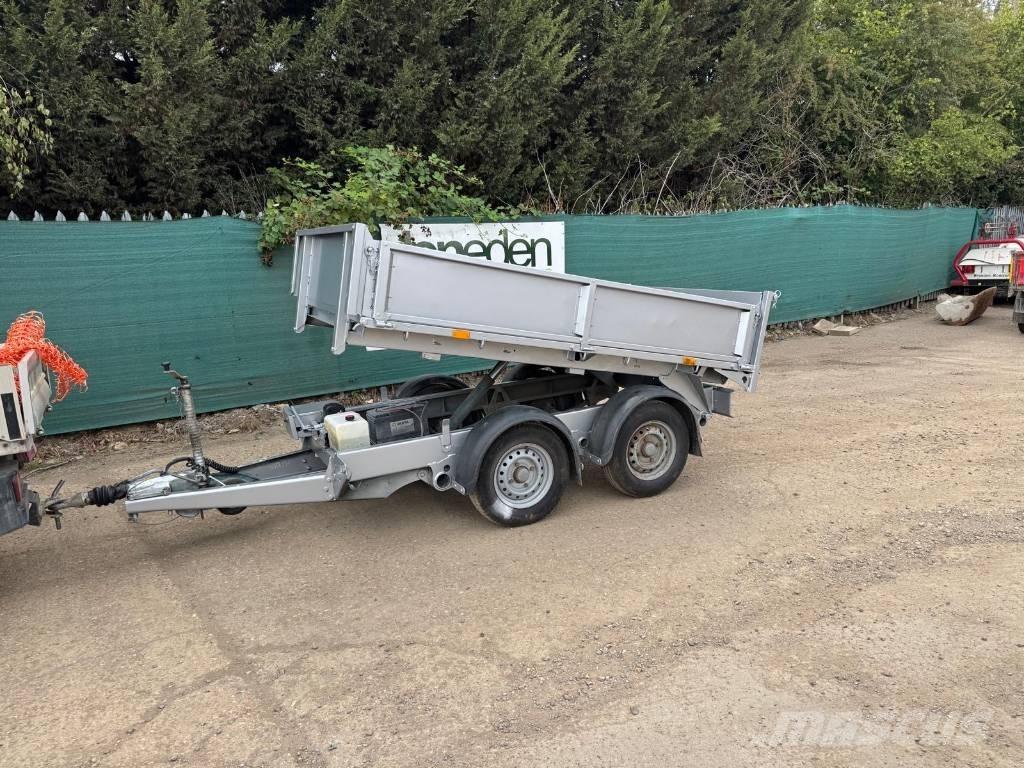 Ifor Williams 8 x 5 Rimorchi ribaltabili