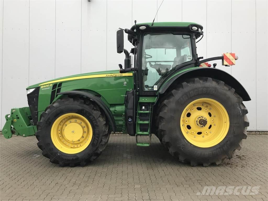 John Deere 8400R Trattori