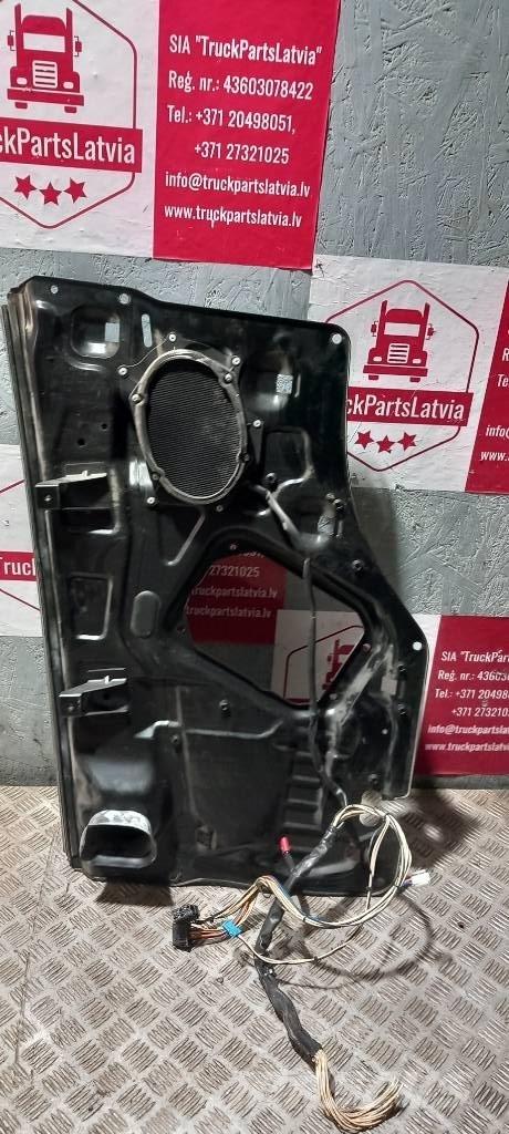 Scania R 440    1534511 Cabine e interni