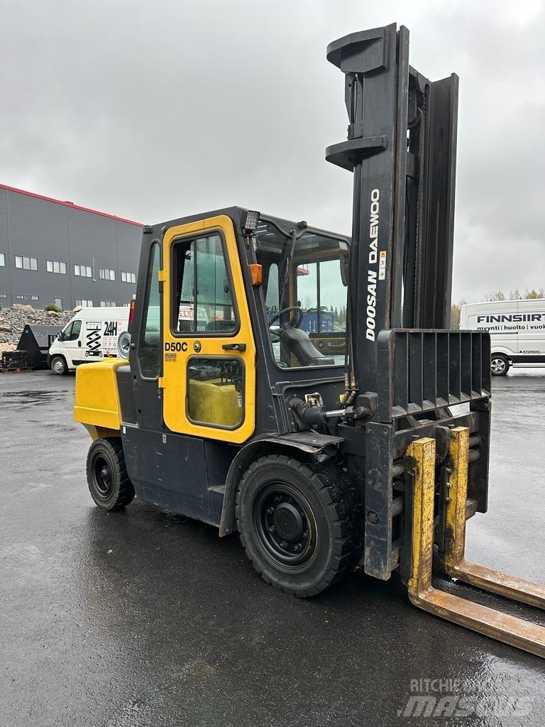 Doosan Daewoo D50-C2 Carrelli elevatori diesel