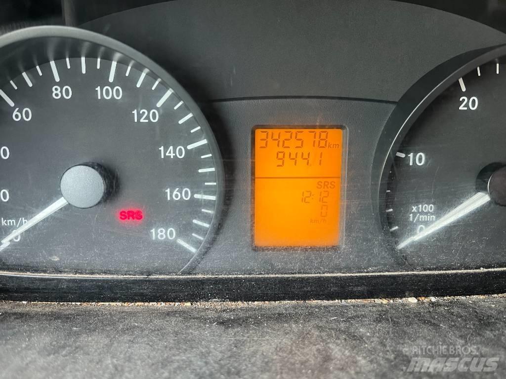 VERSALIFT VT-145-F Piattaforme autocarrate