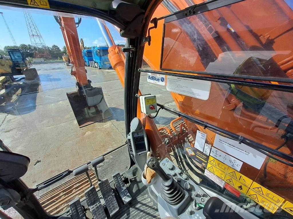 Hitachi ZX 300 LC-6 Escavatori cingolati