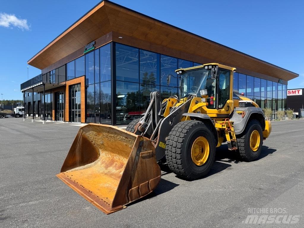 Volvo L110 H Pale gommate