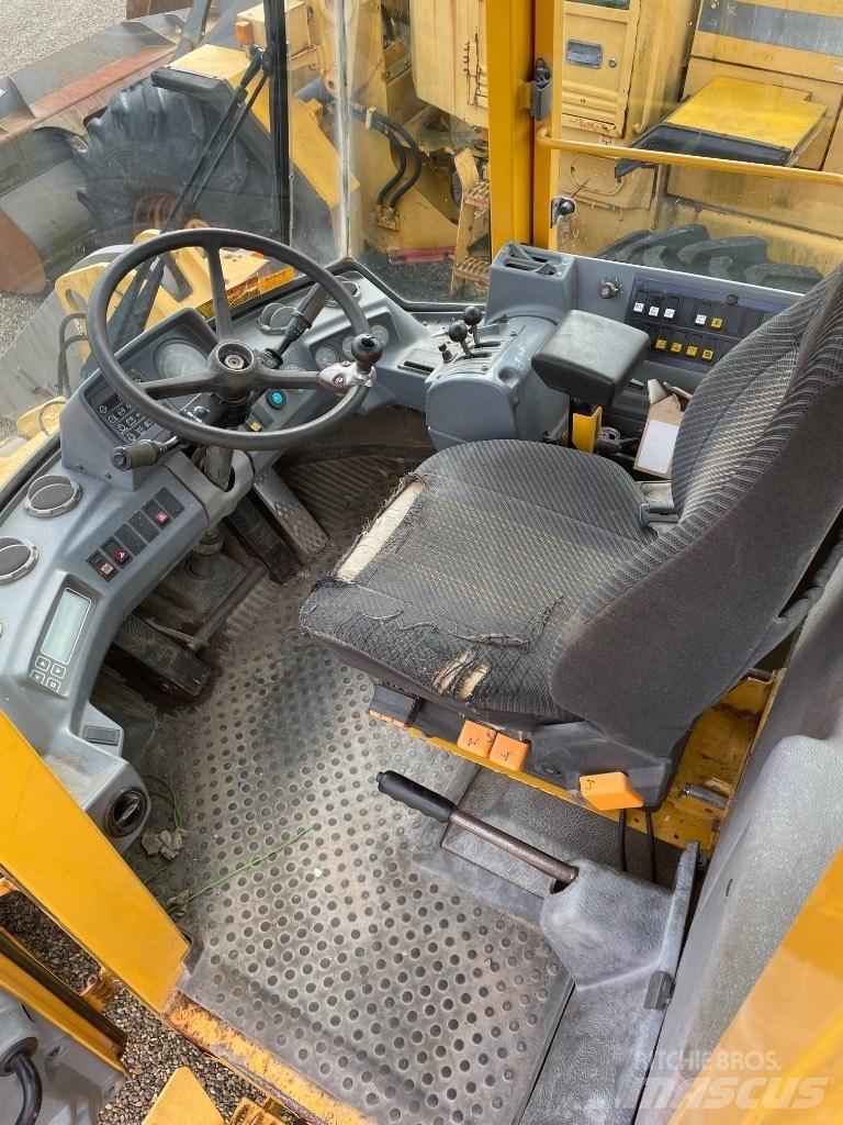 Volvo L70C Pale gommate