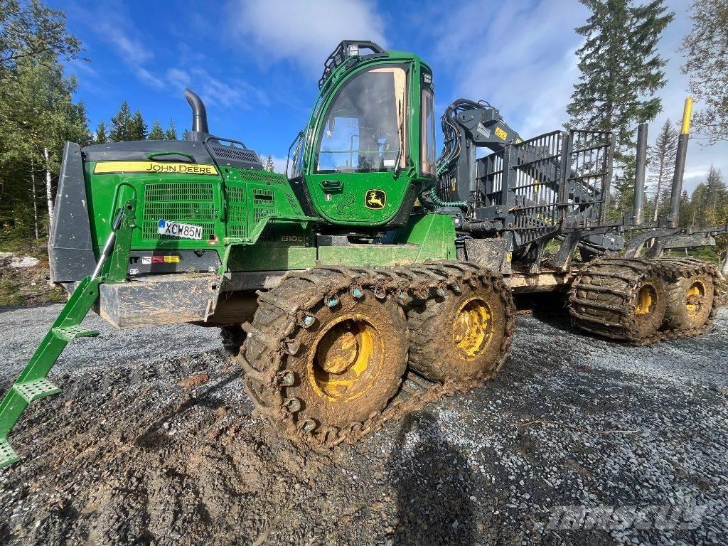 John Deere 1510G Forwarder