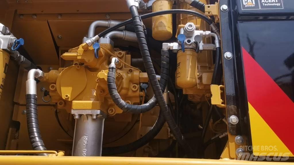 CAT 340 Escavatori cingolati