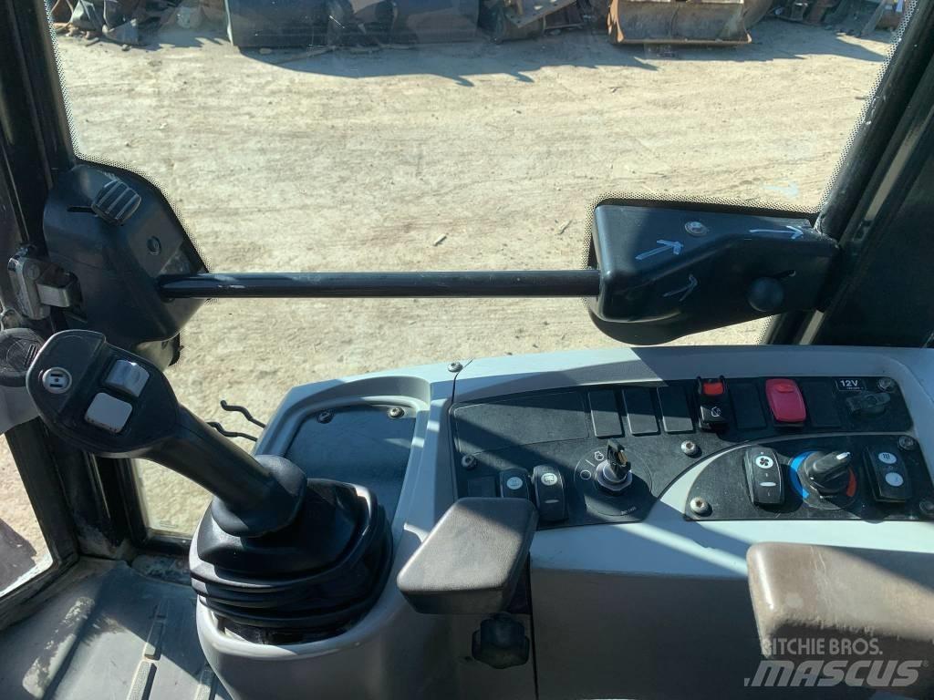 CAT 908H Pale gommate