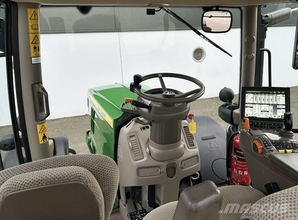 John Deere 6215 R Trattori