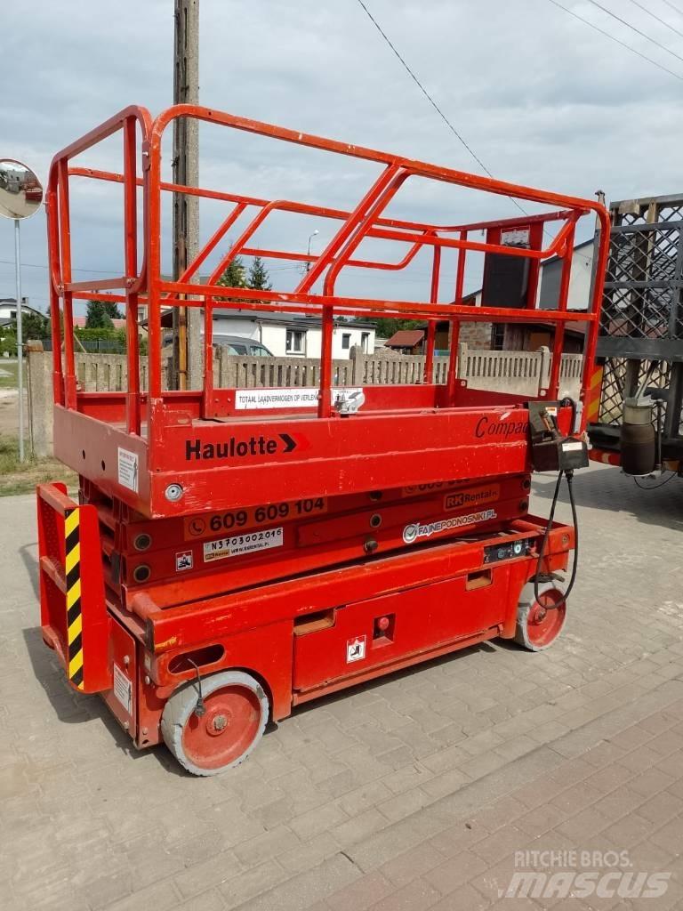 Haulotte Compact 10 Piattaforme a pantografo
