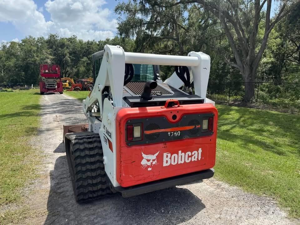 Bobcat T750 Mini Pale Gommate