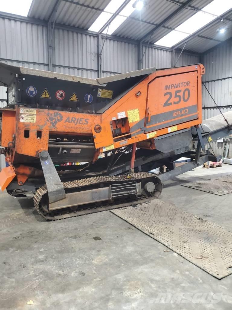 Arjes 250 Evo Frantoi mobili