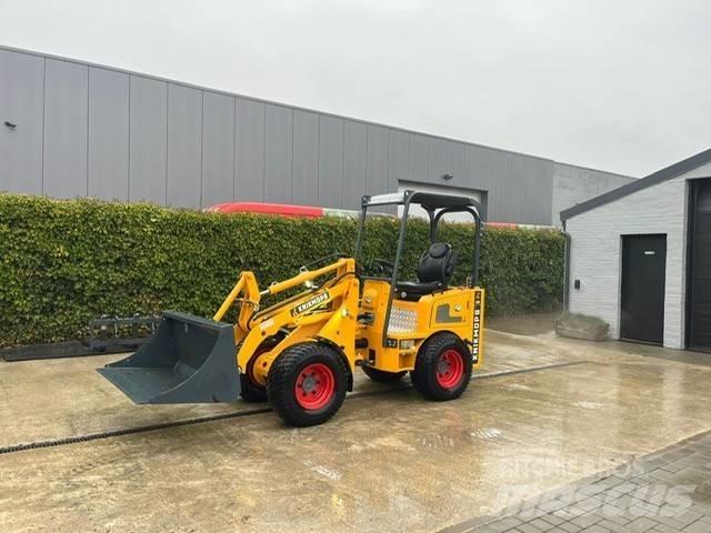 Kubota R 090 Pale gommate