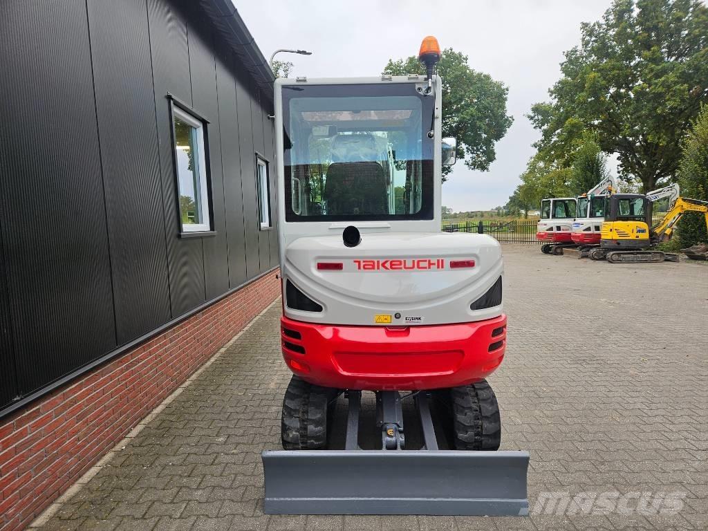 Takeuchi TB 230 Miniescavatori