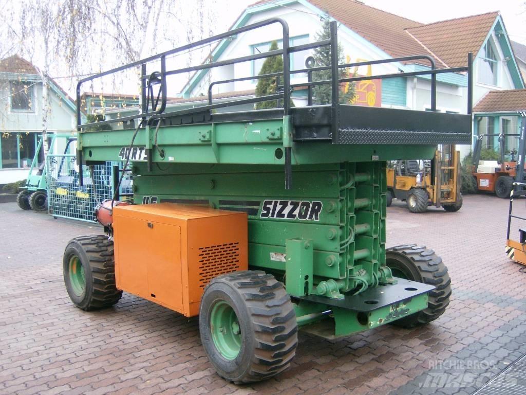 JLG 40RTS    V-1562 Sollevatori verticali