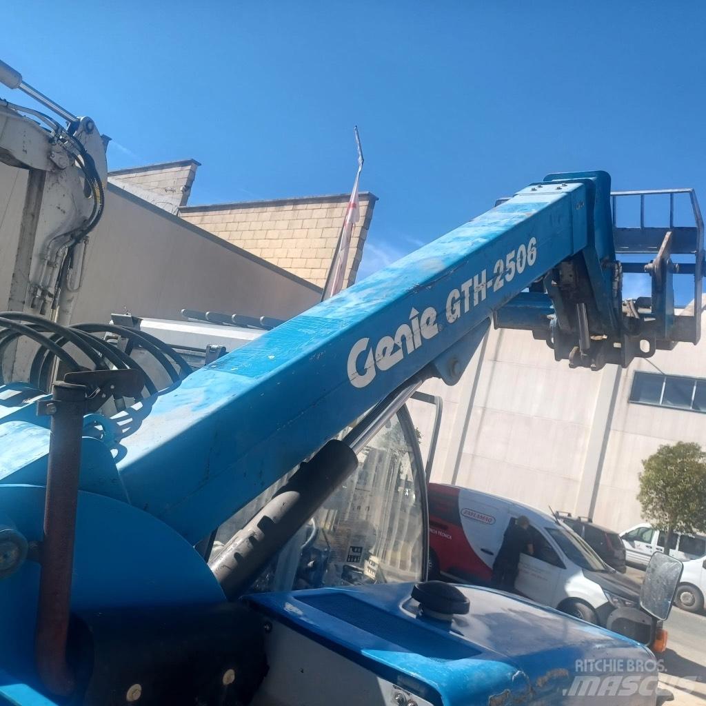 Genie GTH 2506 Sollevatori telescopici