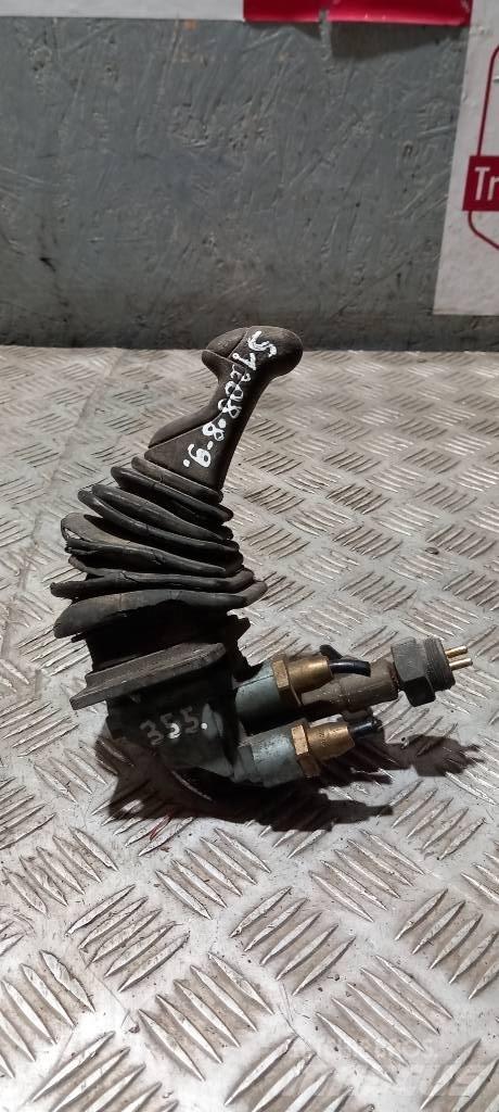 Scania S 94   1408332 Cabine e interni