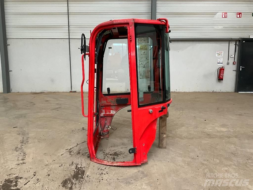 Yanmar Vio 25-6 Cabine e interni