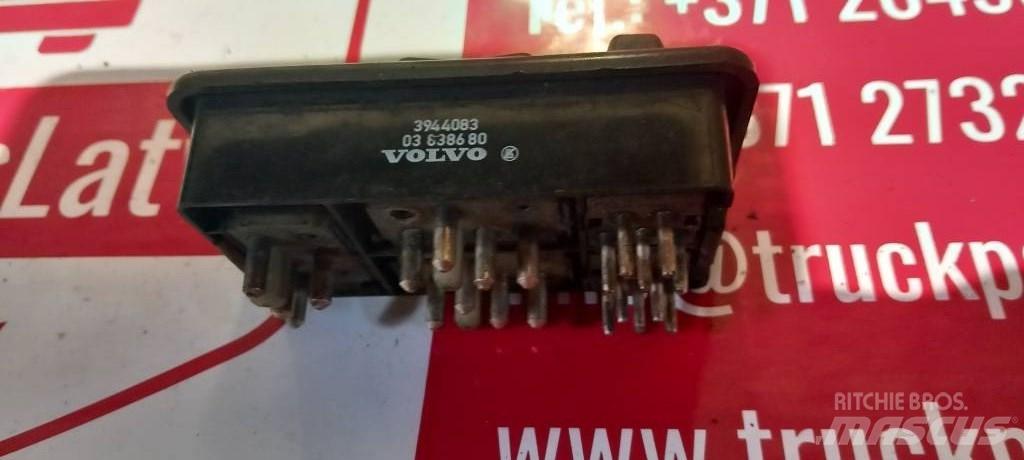 Volvo FH 12.  3944083 Cabine e interni