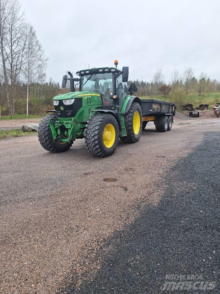 John Deere 6155R Trattori