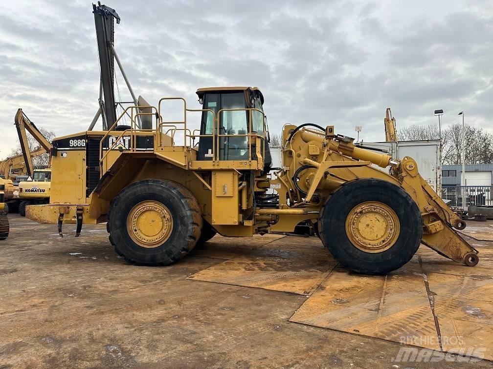 CAT 988 G Pale gommate