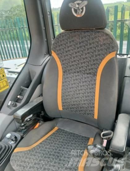 CASE CX 85 D Escavatori medi 7t - 12t