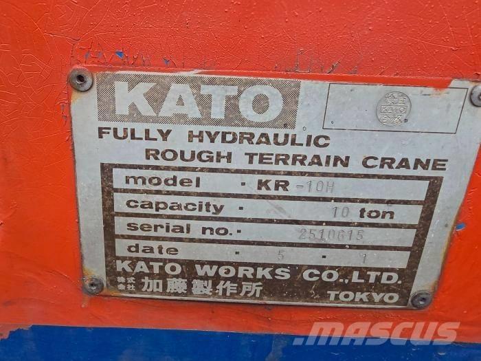 Kato MR100 Gru per terreni difficili