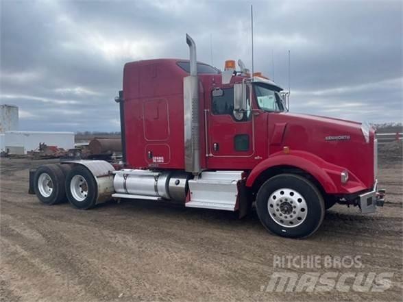 Kenworth T800 Motrici e Trattori Stradali