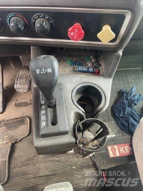 Kenworth T800 Motrici e Trattori Stradali