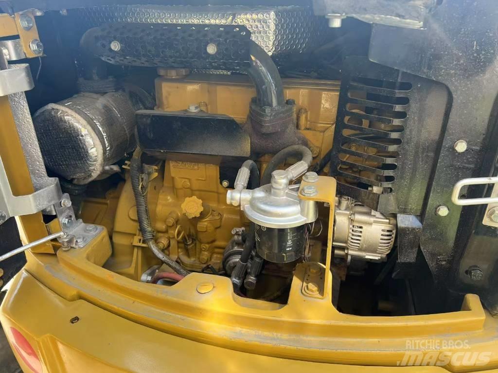 CAT 304 C CR Miniescavatori