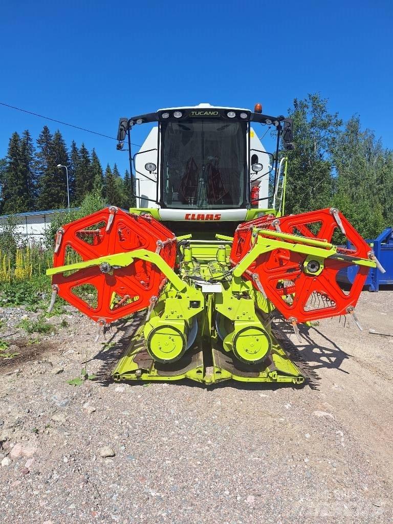 CLAAS 430 Tucano Mietitrebbiatrici