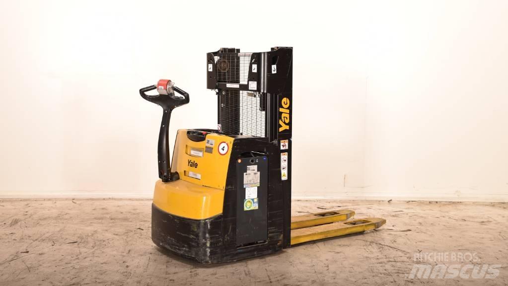 Yale MS 14 AC Transpallet uomo a terra