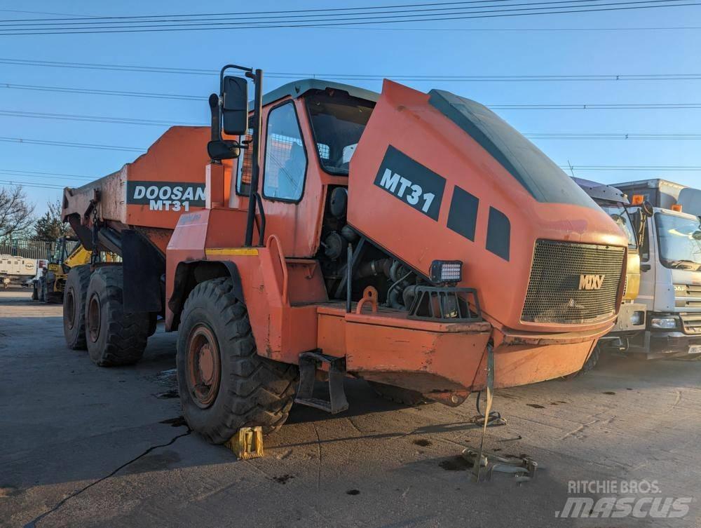 Doosan MT31 Dumpers articolati