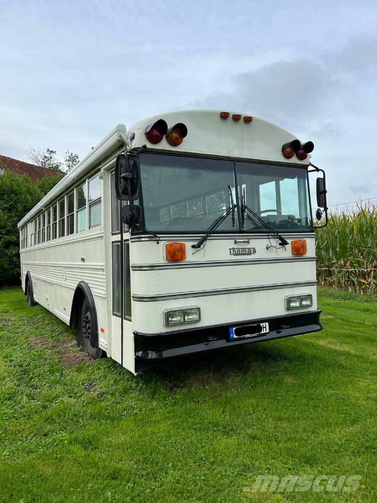 Thomas K880 Scuolabus