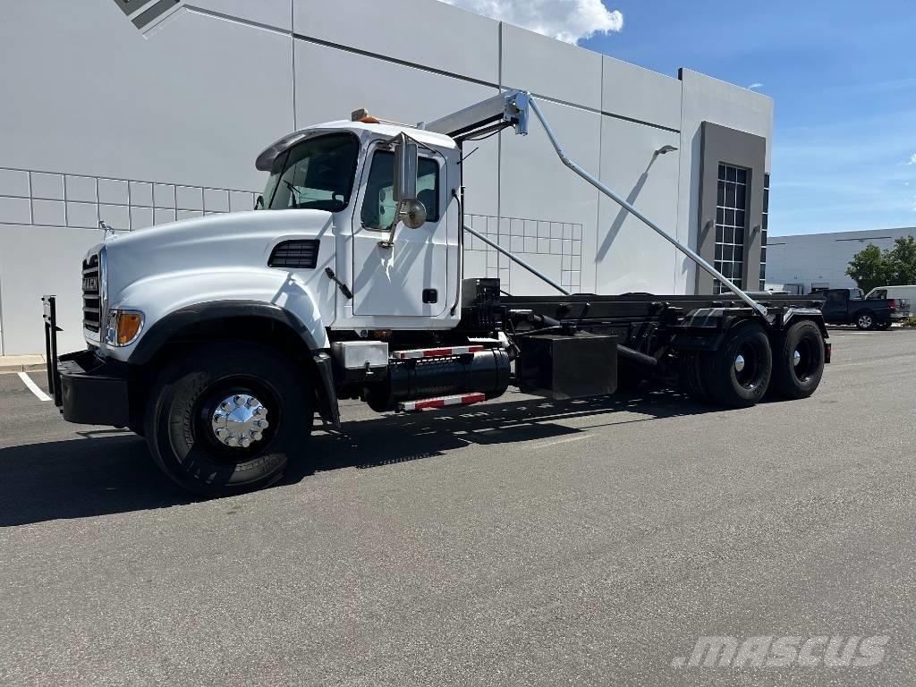 Mack CV 713 Motrici scarrabili