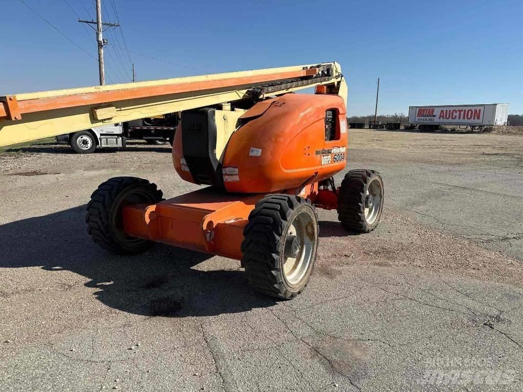 JLG 600A Piattaforme a braccio articolato