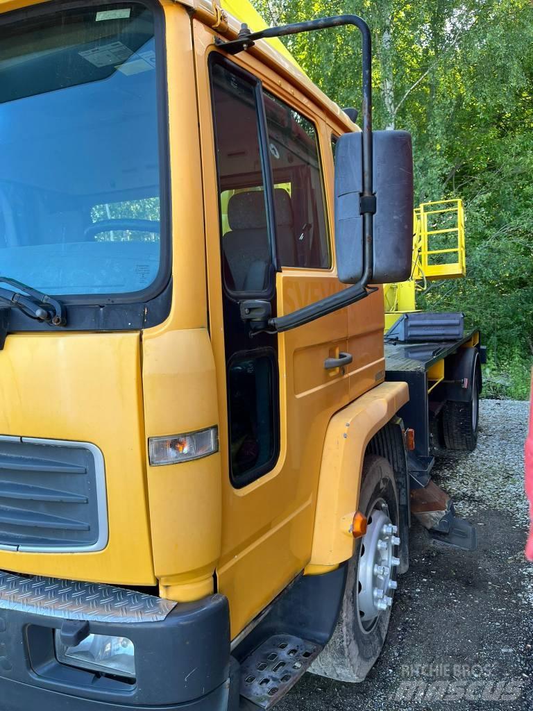 Volvo FL 6 Piattaforme autocarrate