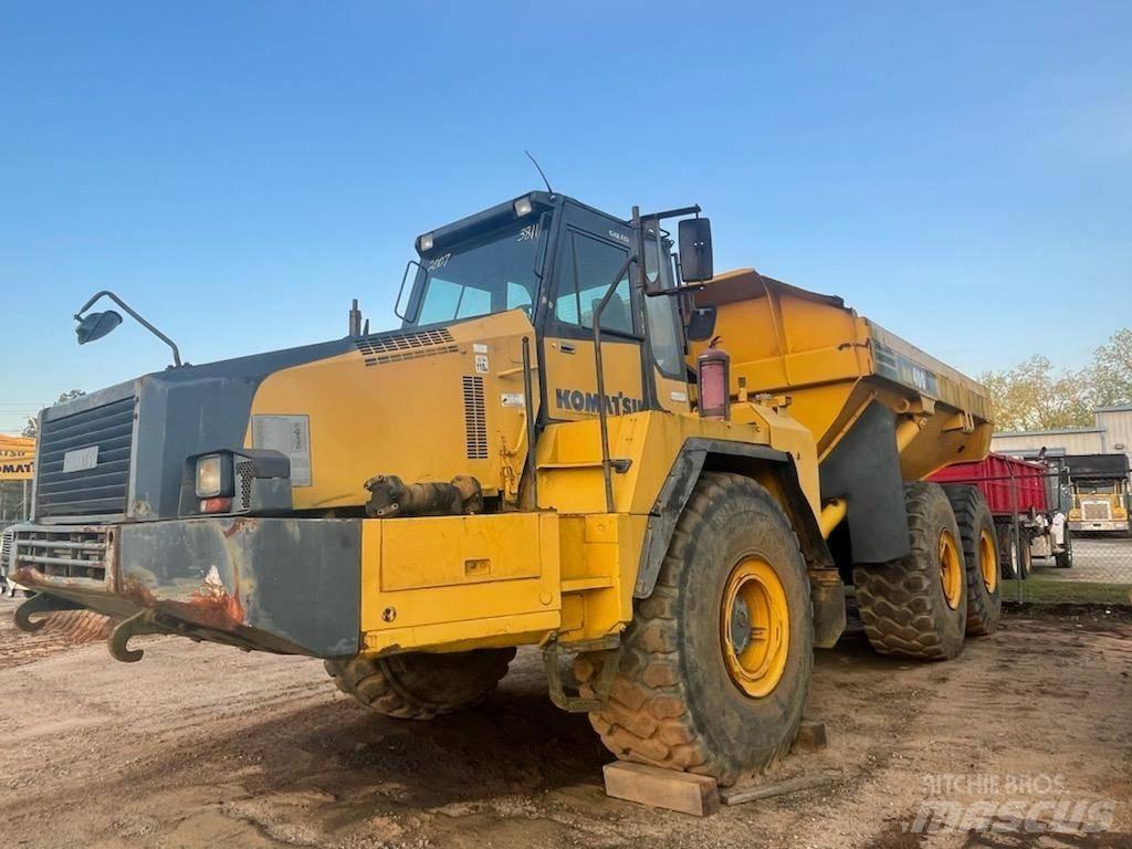 Komatsu HM 400-2 Dumpers articolati