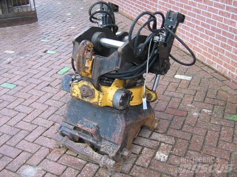 Engcon EC15 Pale a rotazione