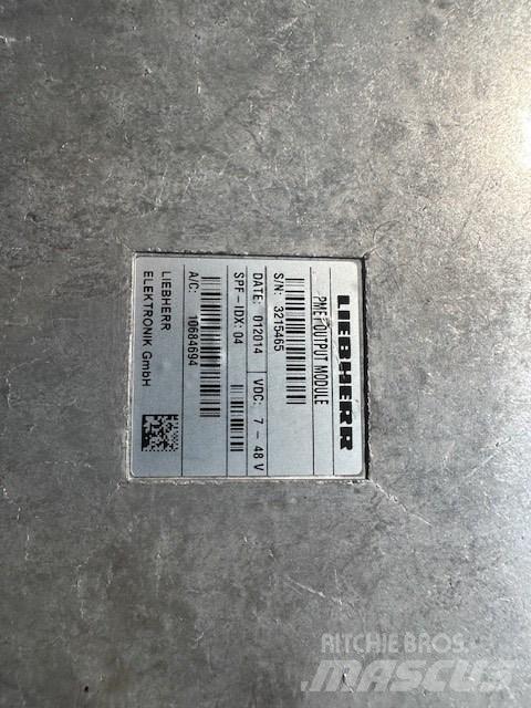Liebherr L 580 Componenti elettroniche
