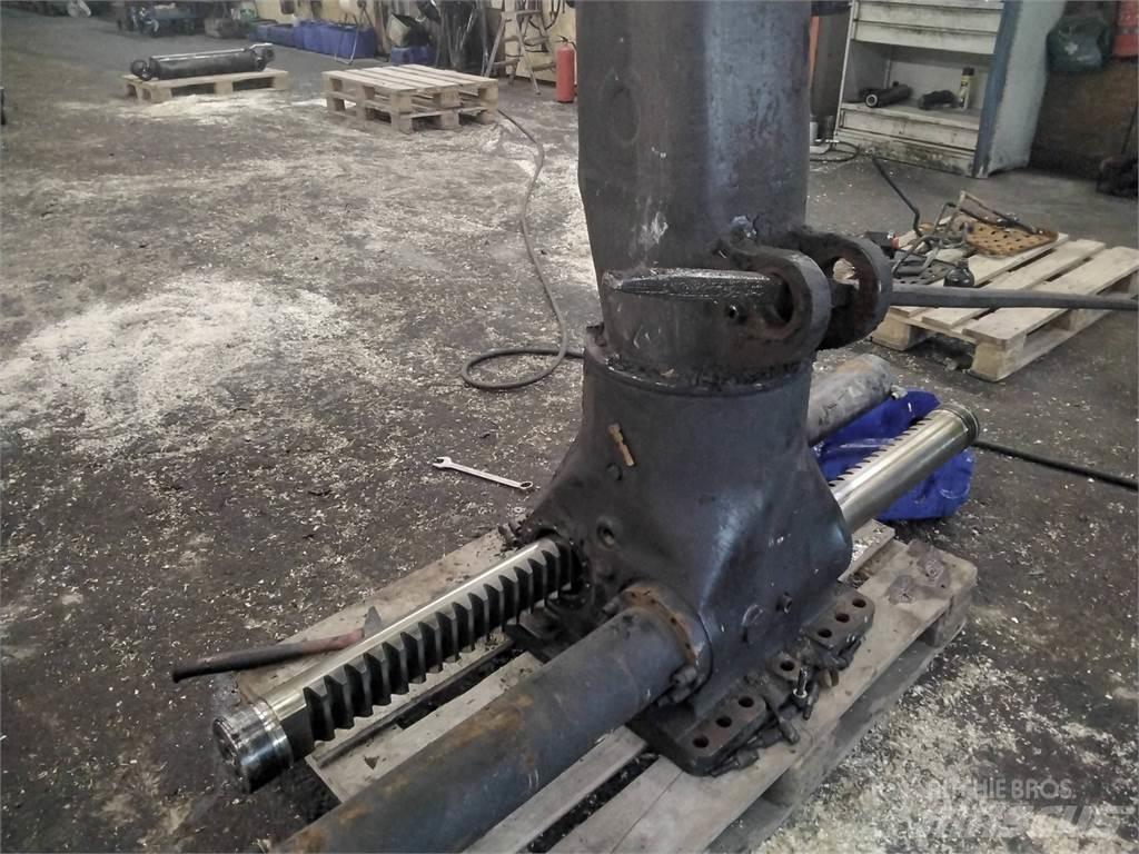 John Deere Cf8 Gru per esbosco