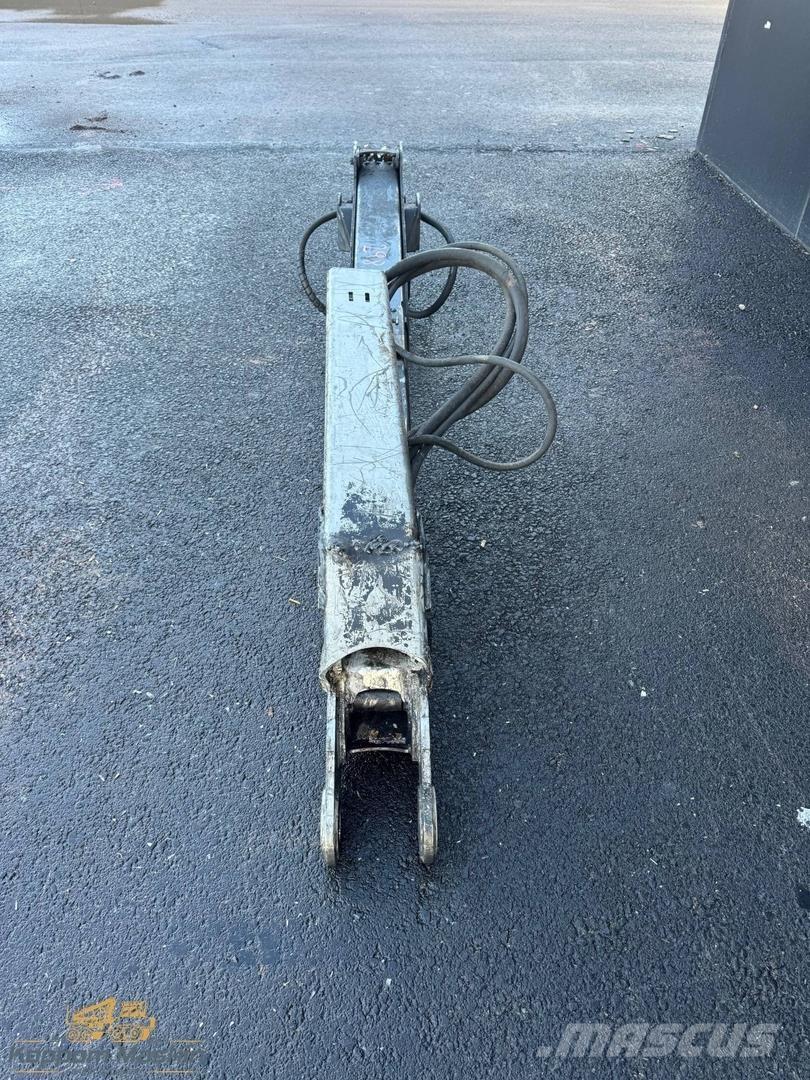 Komatsu 105F Gru per esbosco