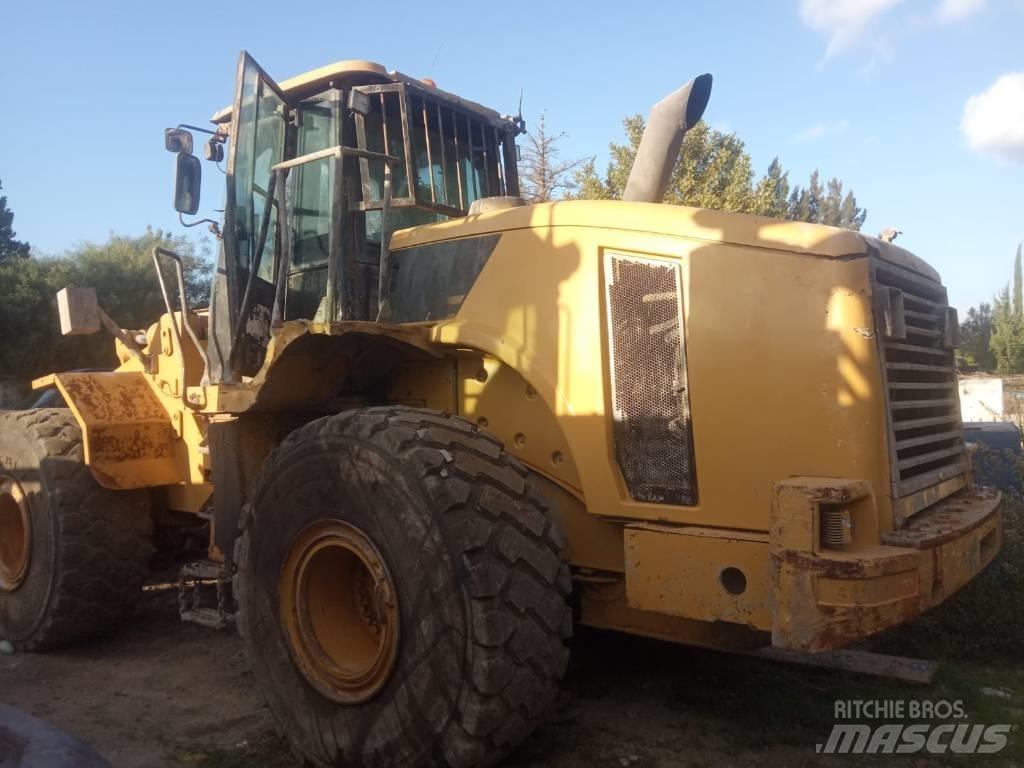 CAT 966 H Pale gommate