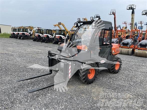 Ausa T144H Sollevatori telescopici